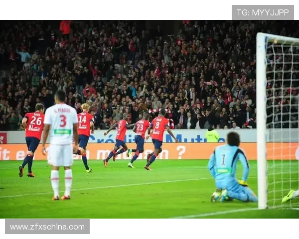 法甲尼斯凭对手门将低级失误主场力克里尔收获宝贵三分稳固排名优势 法甲尼斯凭对手门将低级失误主场力克里尔收获宝贵三分稳固排名优势